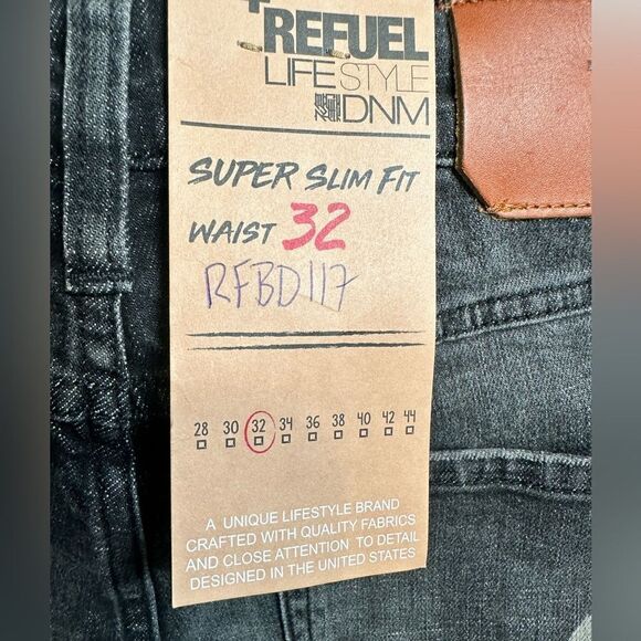 NWT Refuel Shabaz Bros Denim Men’s Black Distressed Washed Jeans - Size 32 - Picture 4 of 11